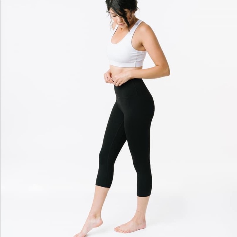 Ziya Ascend Capri Leggings